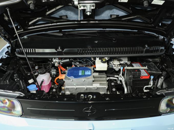 U2 ηλεκτρικό όχημα 135km/H LHD 80/160Nm 5 πόρτες 5 μπροστινό Drive 3840×1742×1545mm Seater 6.6kw 0